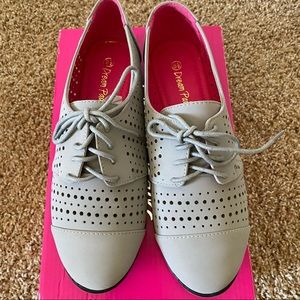 New lace up oxford flats